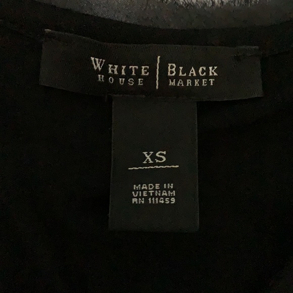 White House Black Market top - Picture 3 of 4
